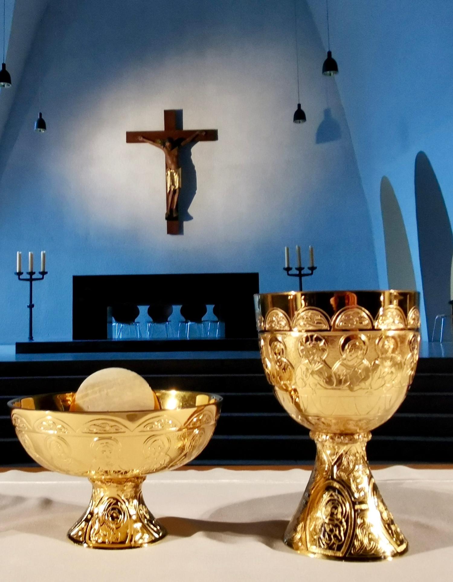 Kirche StEngelbert_Kelche